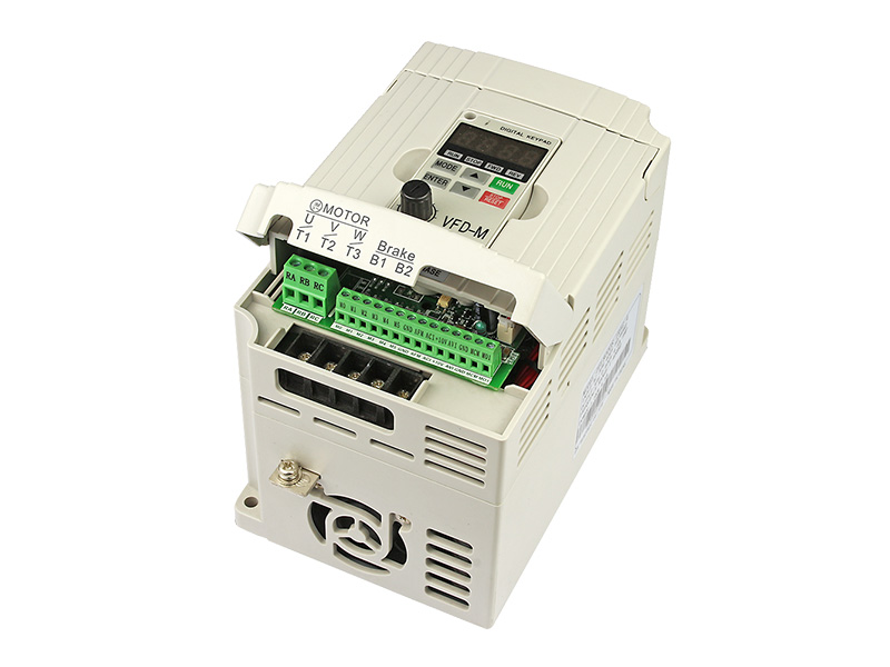 8000S通用變頻器，變頻調(diào)速器，變頻器廠家，電機(jī)變頻器，三相變頻器
